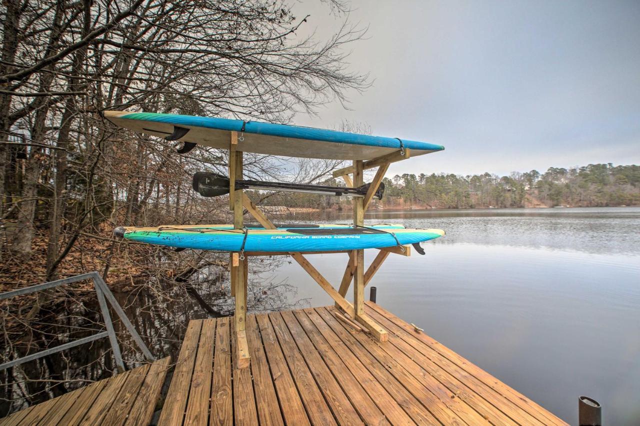 Renovated Lakefront Escape With Private Dock And Deck! Bella Vista Esterno foto